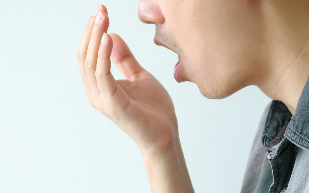 Acabe com o mau hálito e sorria com confiança