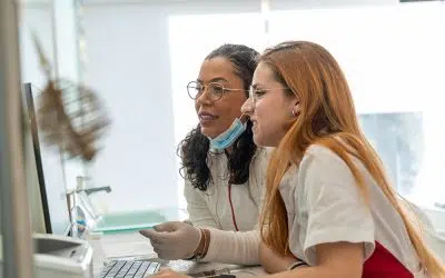 Como escolher a melhor clínica de implantes dentários: a experiência do médico dentista