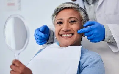 O que é uma prótese dentária fixa e em que situações é indicada?